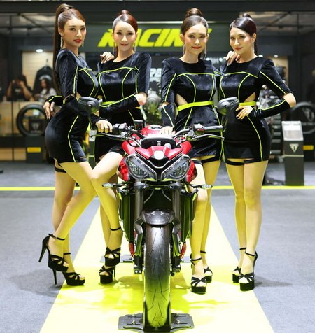 Triumph Sport Naked Bike 2 Model Ready Promotion in Motor Show 2023