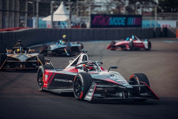 Strong Porsche Team Performance in Jakarta Rewarded with Lead in the Teams' and Drivers' Standings