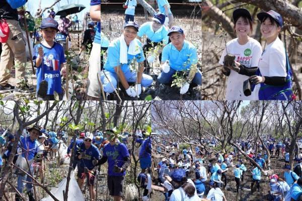This image has an empty alt attribute; its file name is The-18th-Toyota-Mangrove-Planting-5.jpg