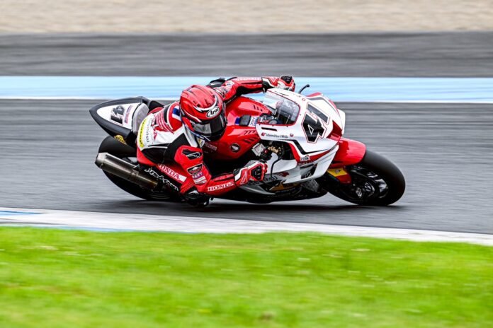 Chip Top ASB1000-Notch Action Rising Motorcycle Racer Points Parade SS600 Round 3 ARRC 2025 at Japan